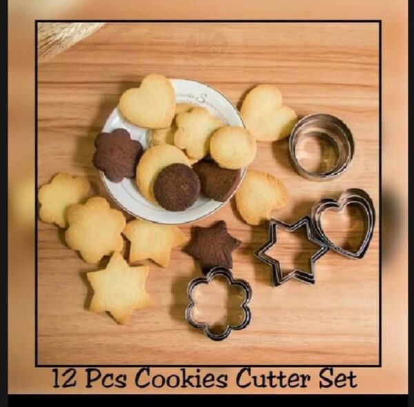 12 Pcs Stainless Steel Cookie Cutter Set – Durable & Rust-Resistant